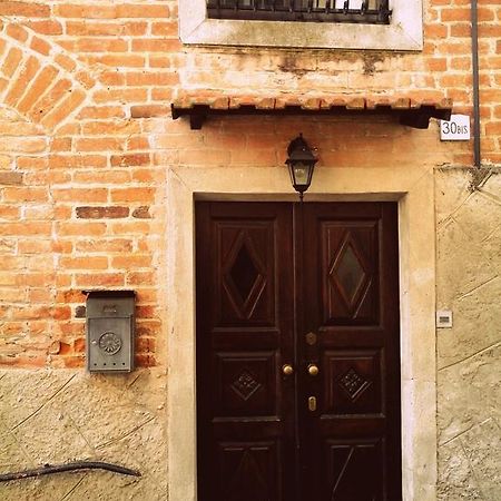 Gassino Torinese Il Cortiletto Dei Capperi Bed & Breakfast エクステリア 写真