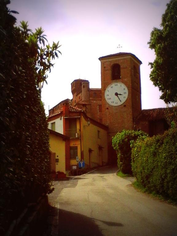 Gassino Torinese Il Cortiletto Dei Capperi Bed & Breakfast エクステリア 写真