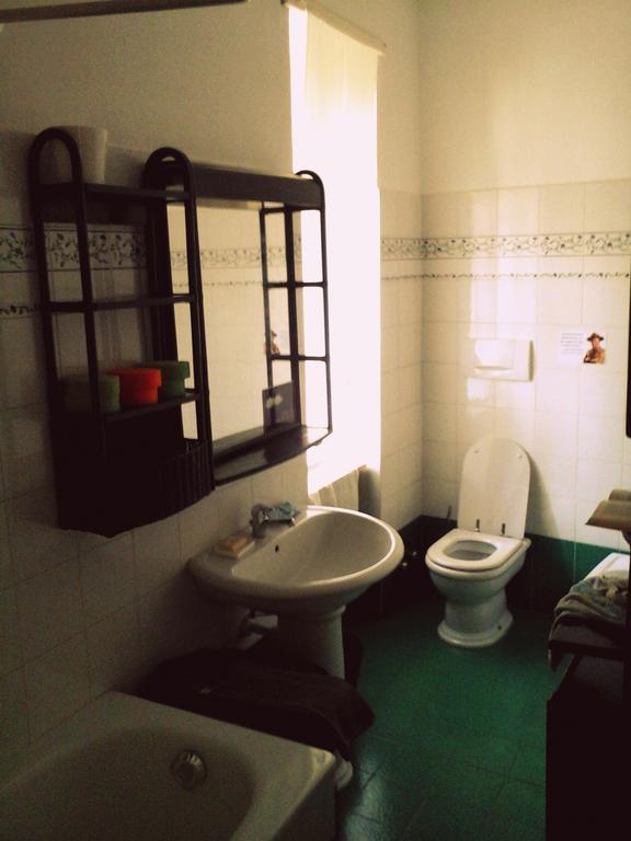 Gassino Torinese Il Cortiletto Dei Capperi Bed & Breakfast 部屋 写真